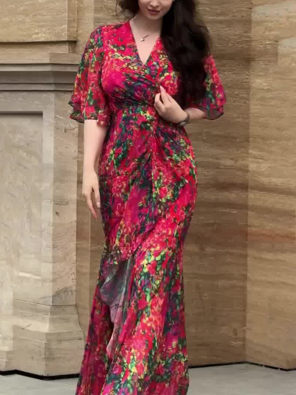 Camille | Women's Retro V-neck trumpet sleeve printed dress – V-Neck, Retro