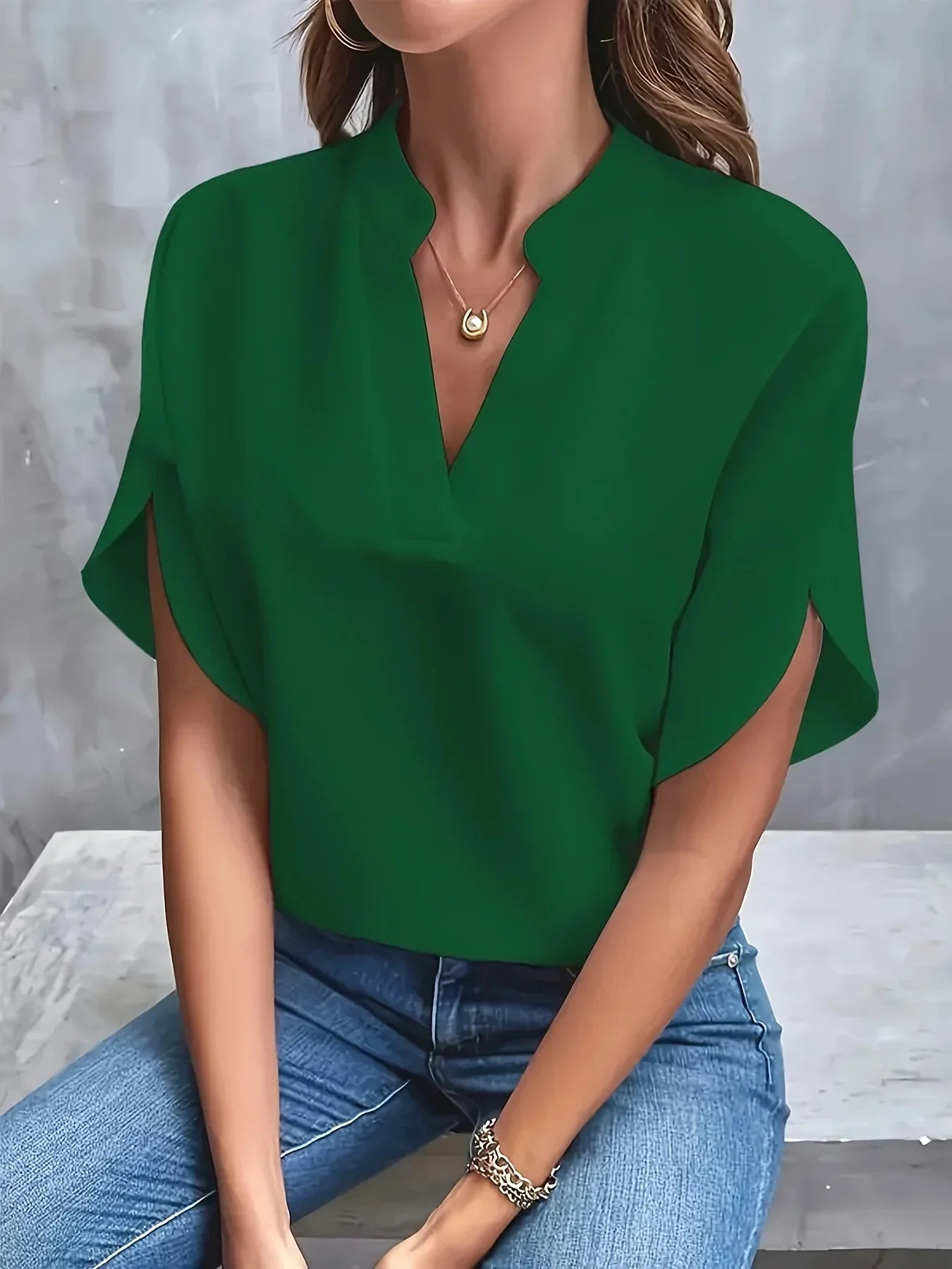 Giselle | Women's Sophisticated Blouse with Tailored Design – Casual