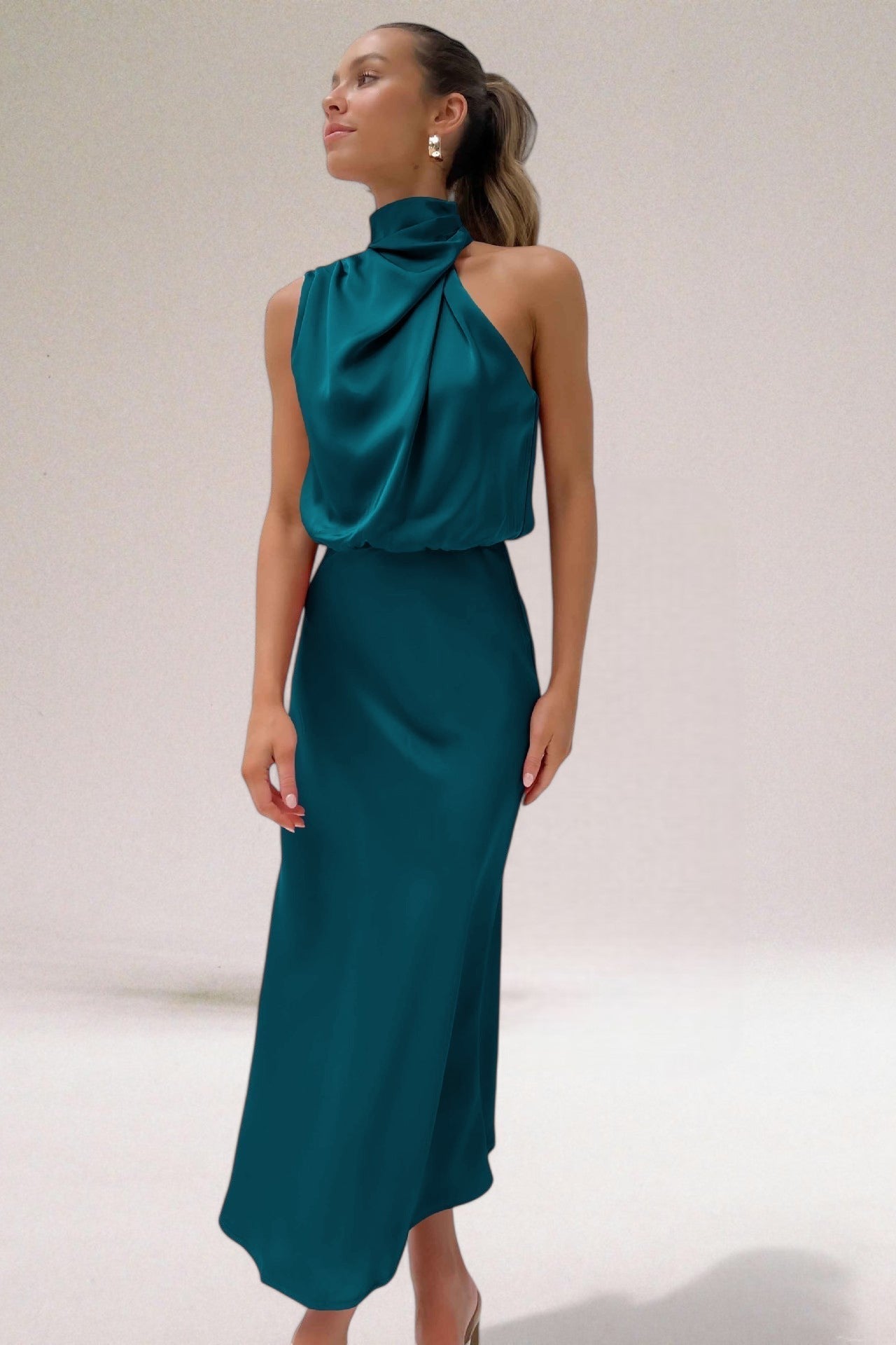Maria | Women's Elegant Halter Neck Dress – Elegant