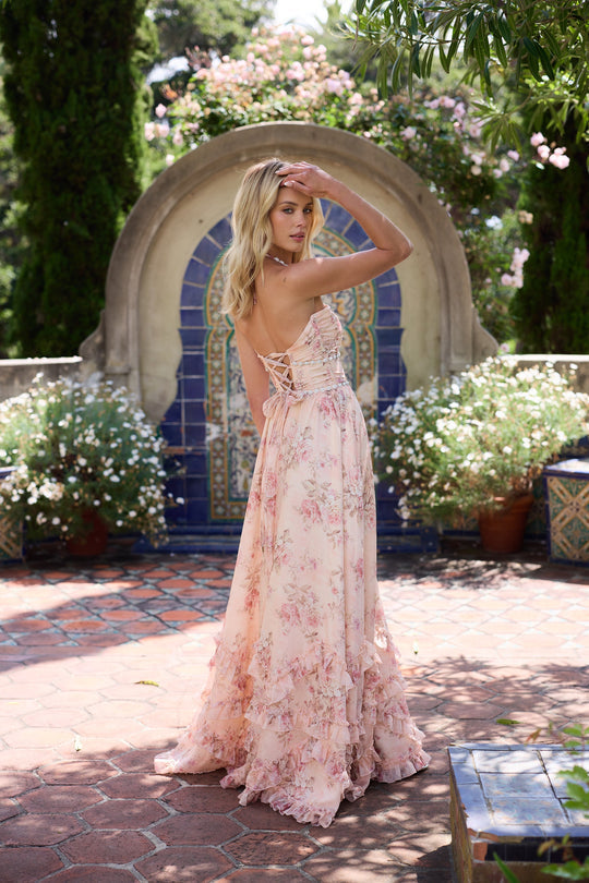 Arabella | Women's The Scarlette Dress in Peach Tapestry