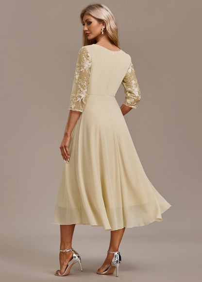 Elizabeth | Women's Champagne FLoral 3/4 Sleeve Round Neck Dress – Floral Print