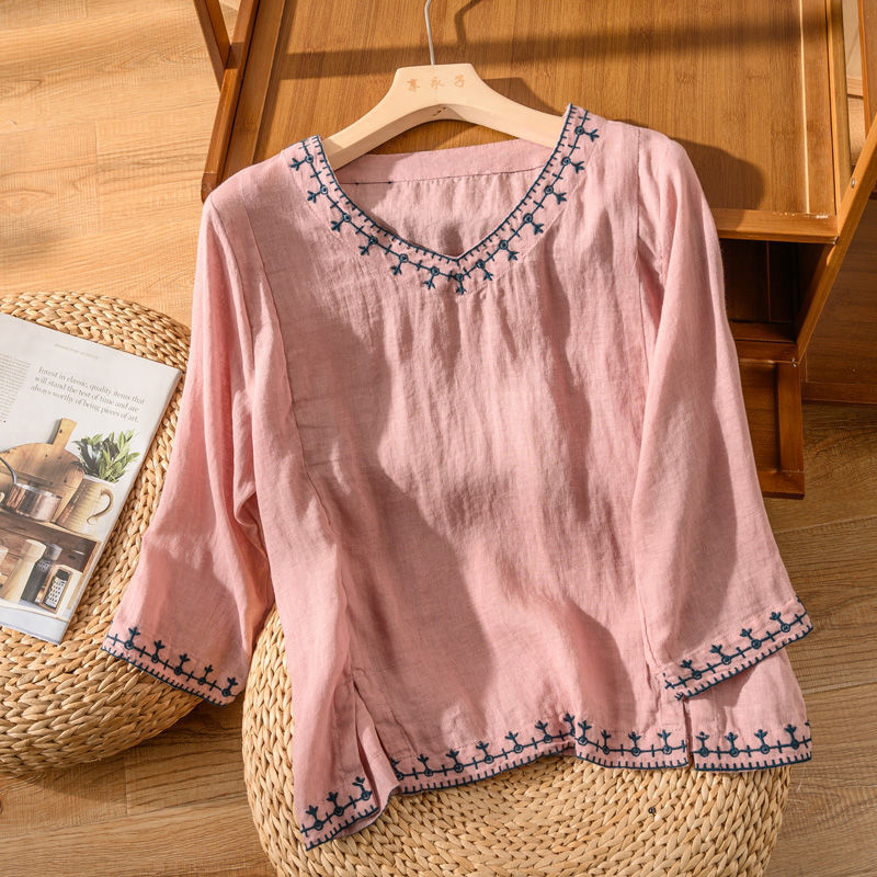 River | Women's Pattern V-Neck Blouse – V-Neck, Casual