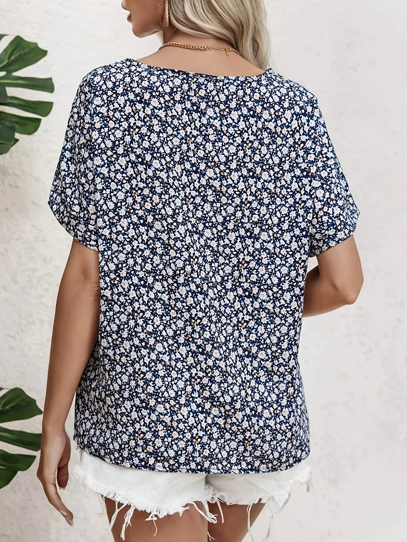 Brenda | Women's Chic Floral Print Blouse – Casual