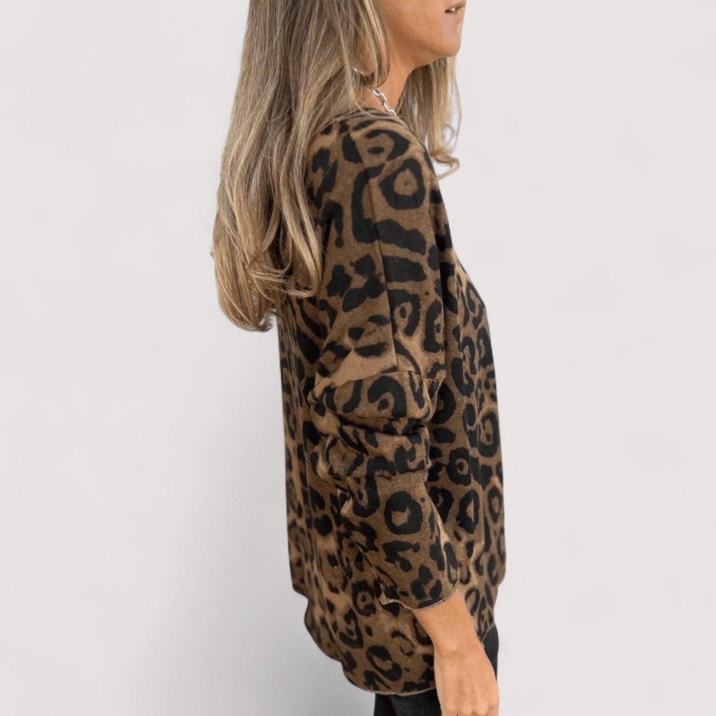Tina | Women's Lightweight Leopard Print Top