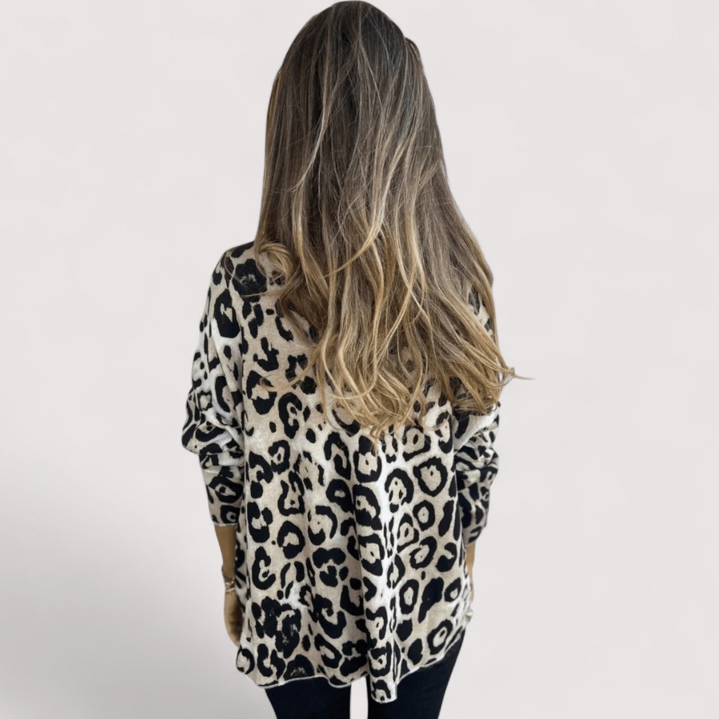 Tina | Women's Lightweight Leopard Print Top